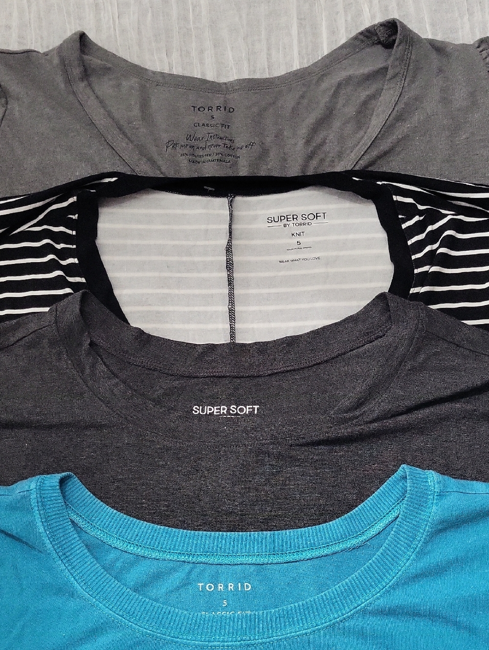 Torrid 5x Bundle Of 4 T Shirts Tops - Gray, Black, Charcoal, Teal